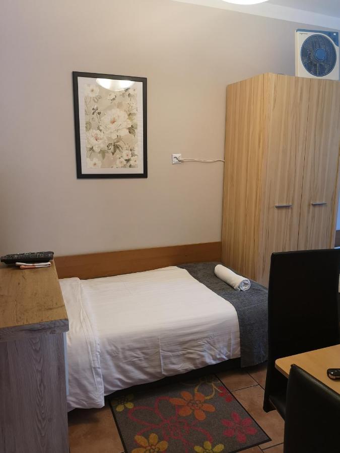 Apartamenty Jaskinia Solna Ruda Slaska Εξωτερικό φωτογραφία